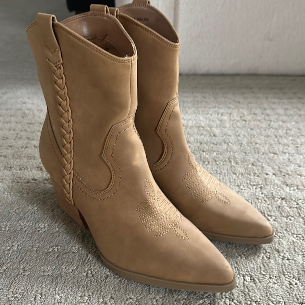DOLCE VITA WESTERN BOOTIES